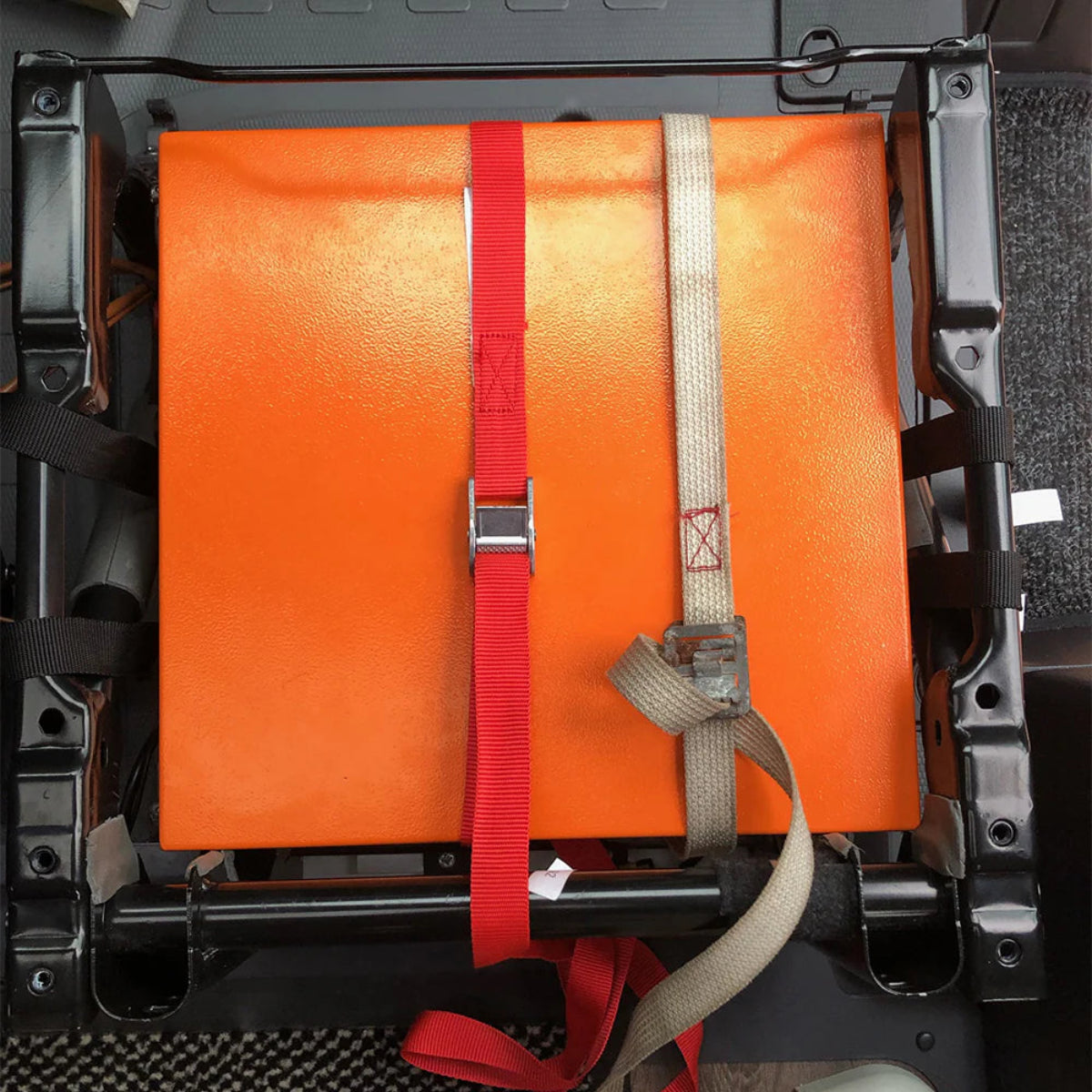 LiFePO4 12V 270Ah Batterie Einbau im Van für Österreich Camping