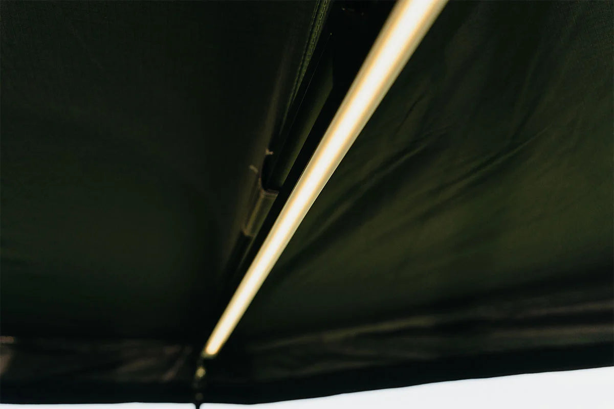 ANEES 180° freitragende Markise – integrierte LED-Beleuchtung unter der Markise
